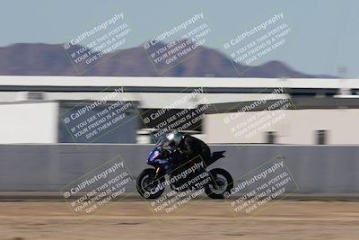 media/Oct-30-2025-Racers Edge (Thu) [[dabbdaf680]]/3-B Group/Session 5 Front Straight Speed/